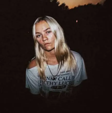 Carlie Hanson