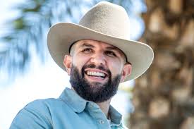 Carin Leon