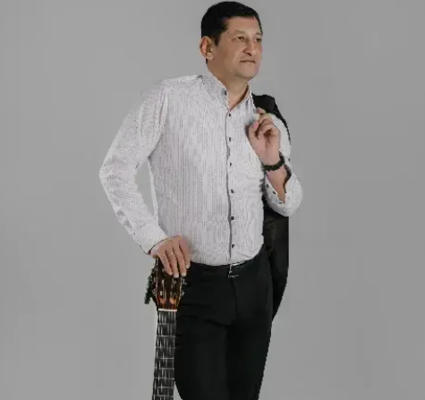 Azat Uraýew