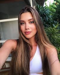 Анет Сай