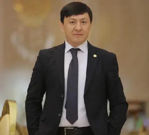 Azat Orazow