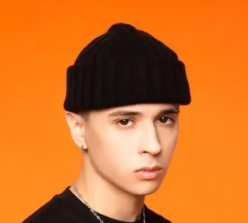 Slava Marlow